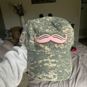 Camouflage pink mustache ball cap size Women’s